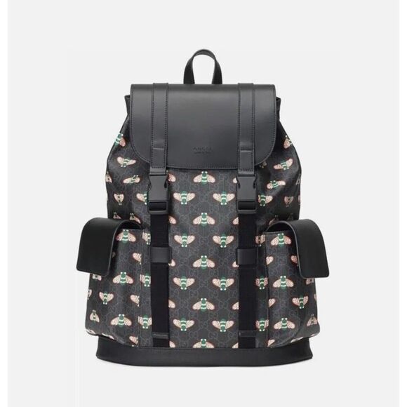 ? GUCCI Bestiary GG Supreme Bee Backpack – EUC ?